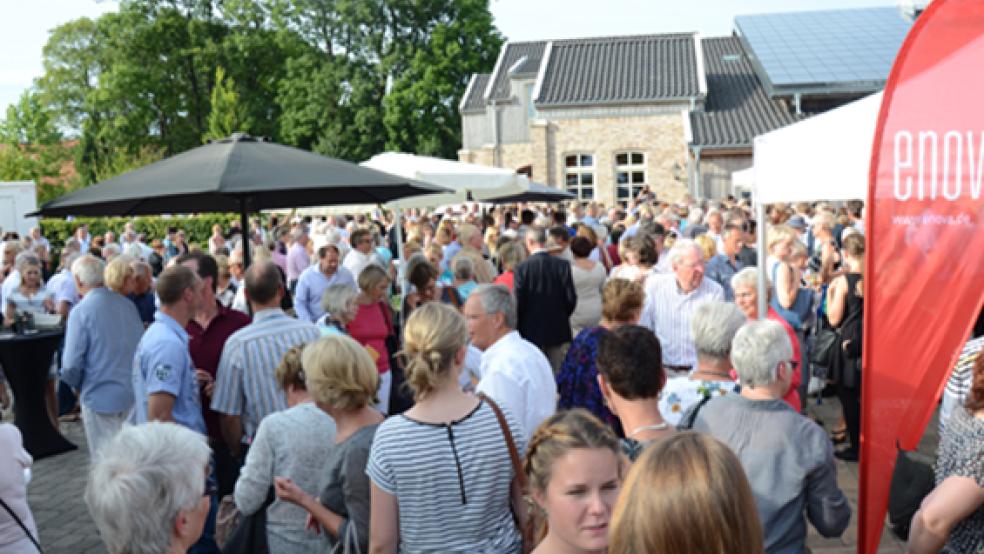 Rund 1000 Besucher kamen im vergangenen Jahr zum Finale der Gezeitenkonzerte auf den Polderhof in Bunderhee. © Foto: Hanken