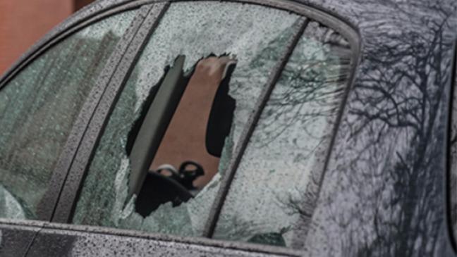 Diebstähle aus drei Autos