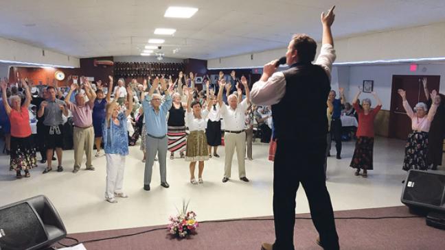 Gipfelstürmer besucht Raketenrampe