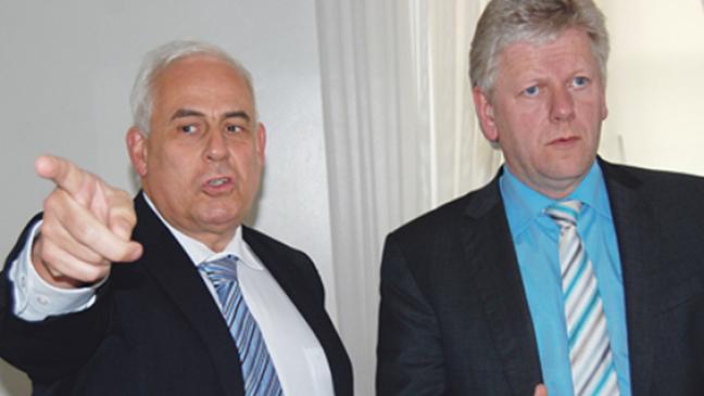 Zeitdruck und offene Fragen beim Internet