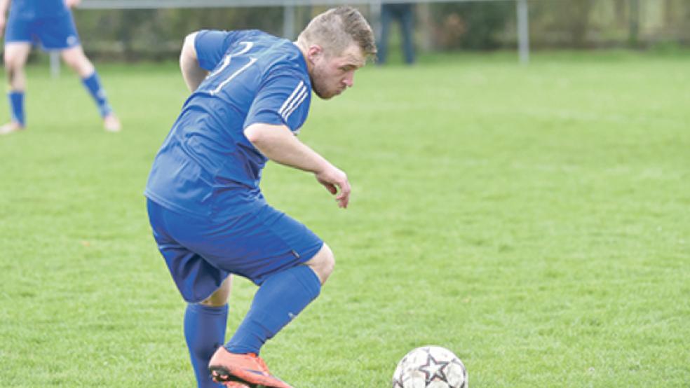 Ingo Refle und seine Verlaatjer mussten sich dem SV Ems Jemgum II im Derby mit 0:3 beugen. © Foto: Bruins