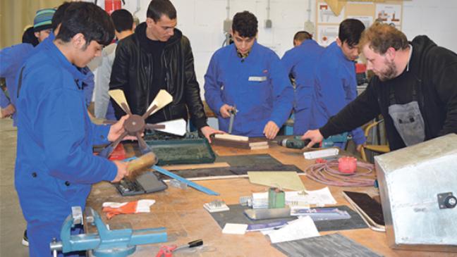 Blaumänner für Flüchtlinge