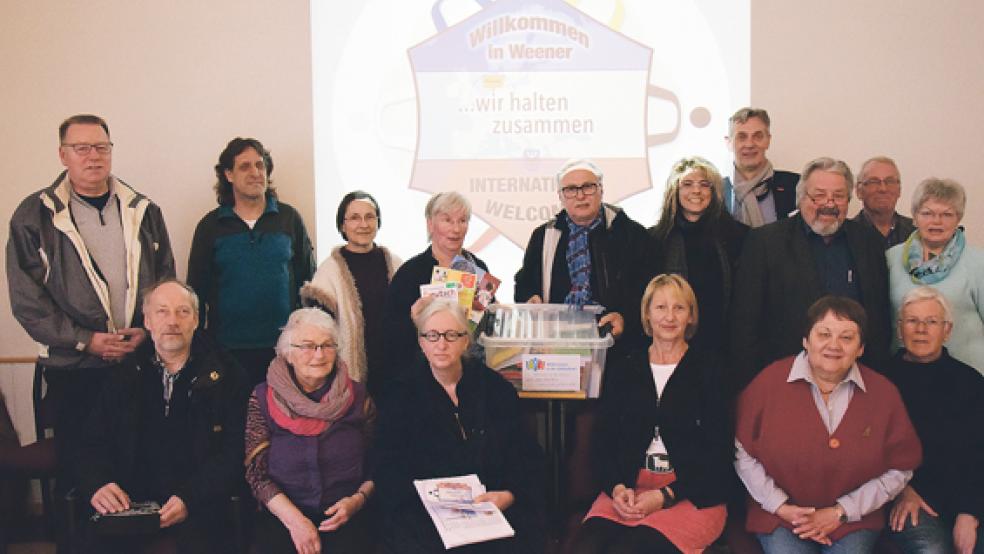 Vereint unter einem neuen Logo: Der Arbeitskreis »Willkommenskultur« in Weener. © Foto: Zuidema