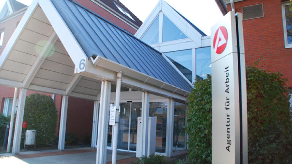 Der Arbeitsmarkt in Ostfriesland profitiert weiter vom Frühjahrsschwung. Die Zahl der Menschen ohne Jobs sank im April erneut. © Foto:RZ-Archiv