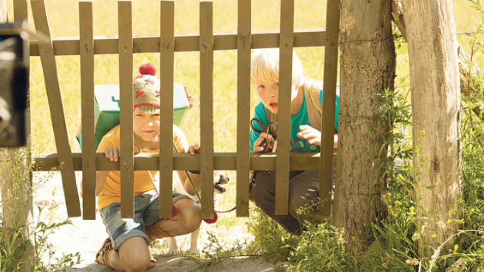 In ihrem dritten Kinoabenteuer verschlägt es Rico (Anton Petzold, rechts) und Oskar (Juri Winkler, mit Mütze) an die Ostsee. © Foto: 20th Century Fox