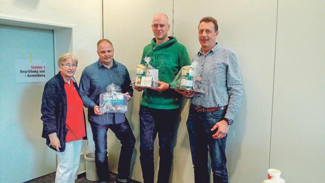 DRK ehrt treue Spender