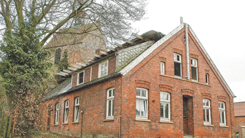 Die um 1900 erbaute alte Post in Stapelmoor steht seit 1986 unter Denkmalschutz. © Foto: Szyska