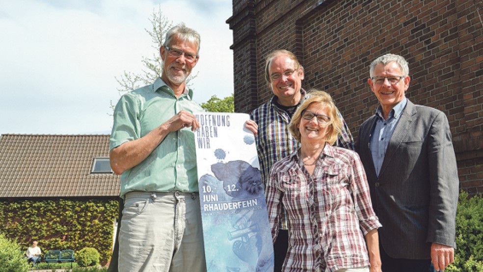 Die Leitung des Zentrums »Hoffnung feiern wir« (von links): die evangelisch-lutherischen Pastoren Heinrich Wienbeuker, Ulrike Sundermann, Burkhard Westphal und Superintendent Gerd Bohlen.  © Foto: privat