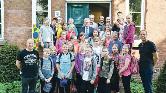 Finnische Jugendliche sind derzeit zu Gast in Weener