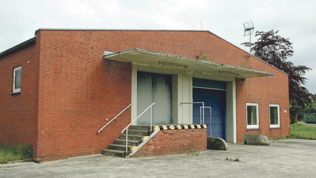 Batterie-Auftrag macht Neubau im Materiallager notwendig