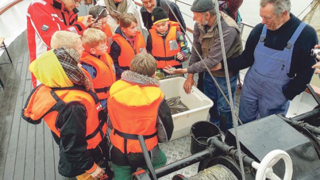 Ditzumer Grundschüler auf Fangfahrt