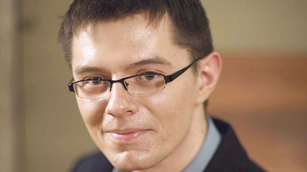 Krzysztof Urbaniak wird am Sonntag ein Orgelkonzert in der Weeneraner Georgskirche geben.  © Foto: privat