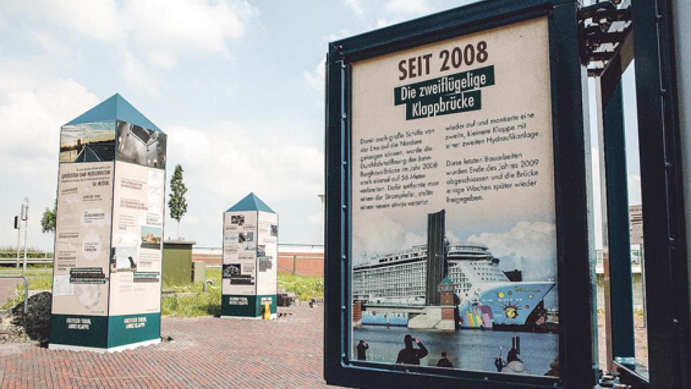 Neben den »Miniatur-Türmen« an der Jann-Berghaus-Brücke gibt es auch Info-Tafeln, auf denen Wissenswertes über Historie und Funktionsweise vermittelt wird. © Foto: Szyska