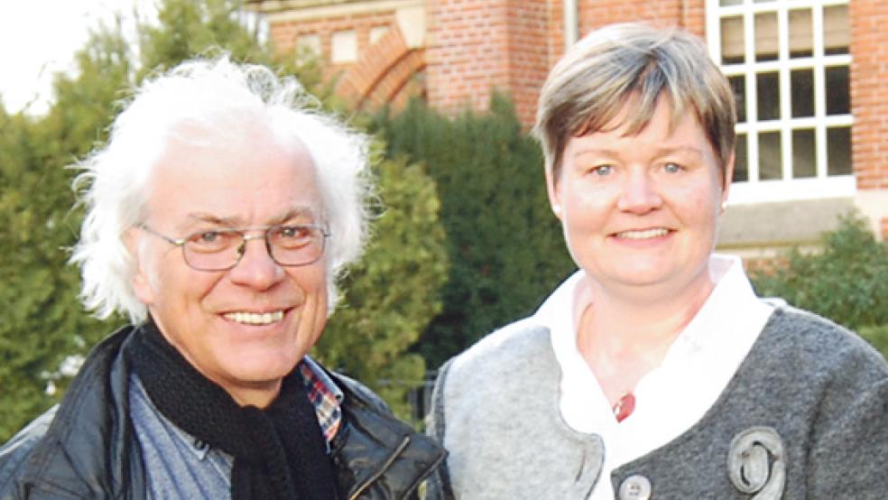 Bei der Vorstellung der Kandidatin: Präses Manfred Gerke und Anne Ulferts. © Archivfoto: Hoegen