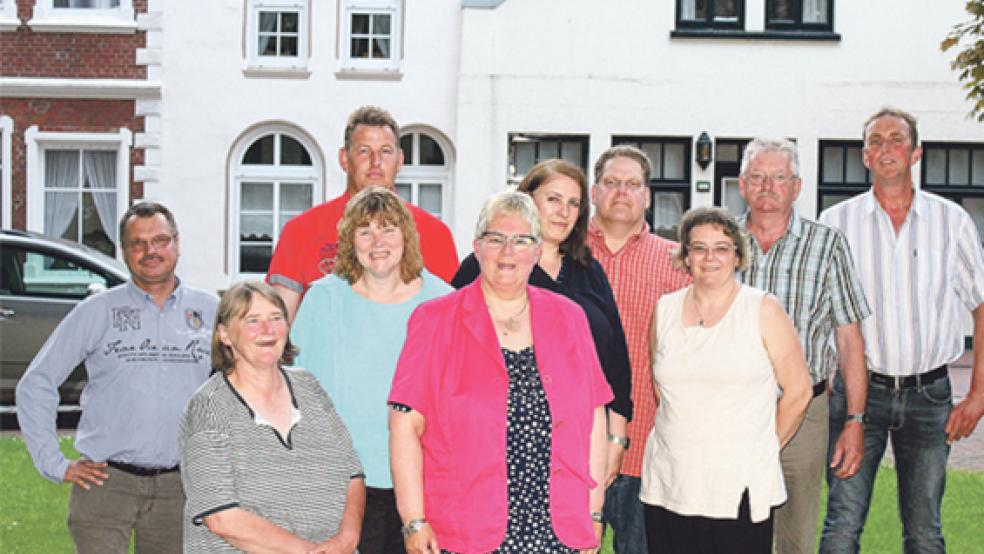 Die Kandidaten der CDU Weener für die Kommunalwahl: (von links) Andreas Silze, Margret Tobian-Krampe, Johanna Pastoor, Andreas Groen, Hildegrad Hinderks, Frauke Bock, Werner Lübbers, Barbara Anders, Broer Wübbena-Mecima und Reinhard Schüür. © Foto: CDU