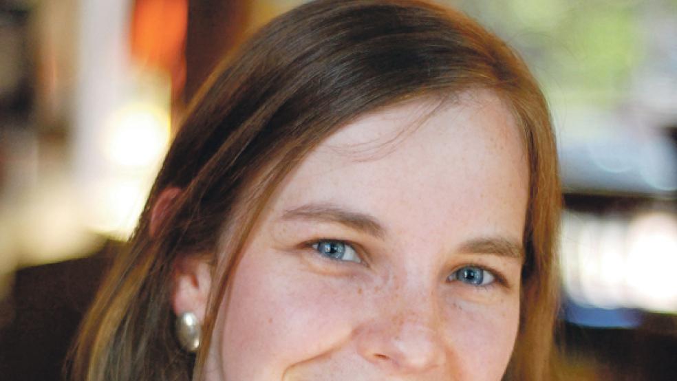 Annie Laver aus New York gibt an der Arp Schnitger-Orgel in der Georgskirche in Weener am 7. August um 17 Uhr ein Konzert. © Foto: privat
