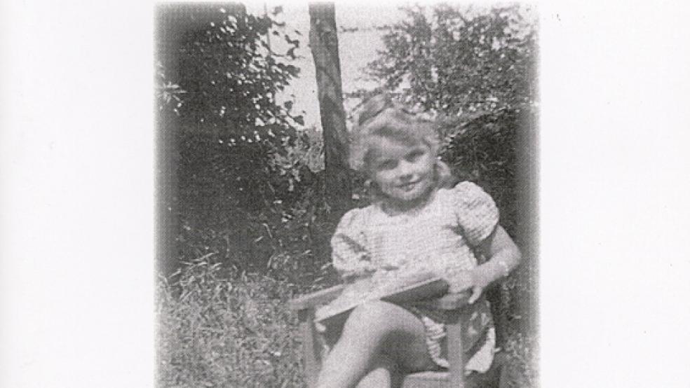 Die Erzählerin 1944 im Juli zarten Alter von vier Jahren. © Foto: privat