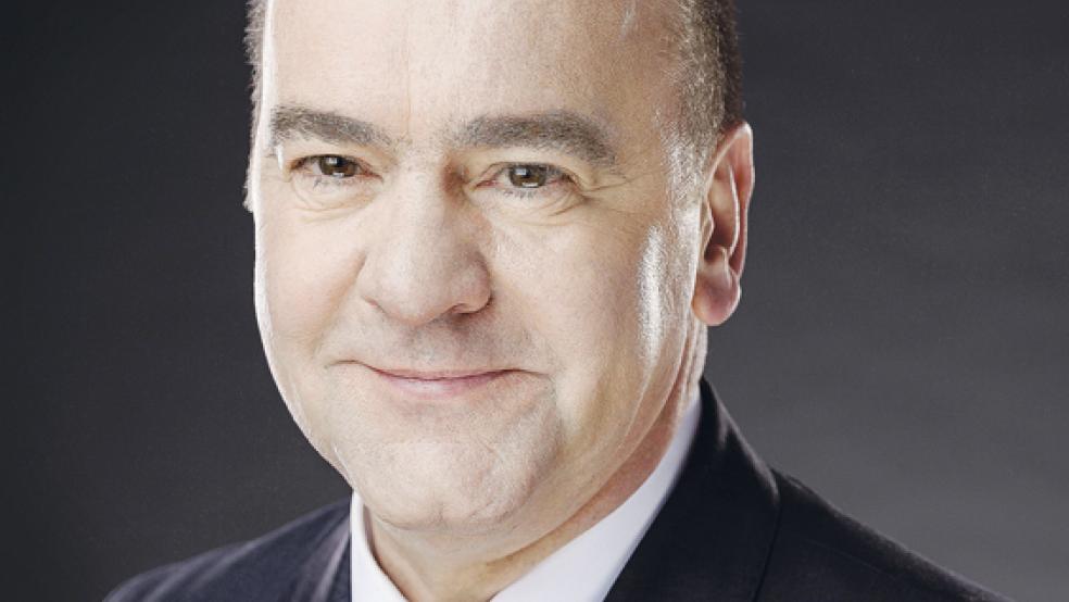 Niedersachsens Innenminister Boris Pistorius kommt am Mittwoch nach Jemgum. © Foto: privat