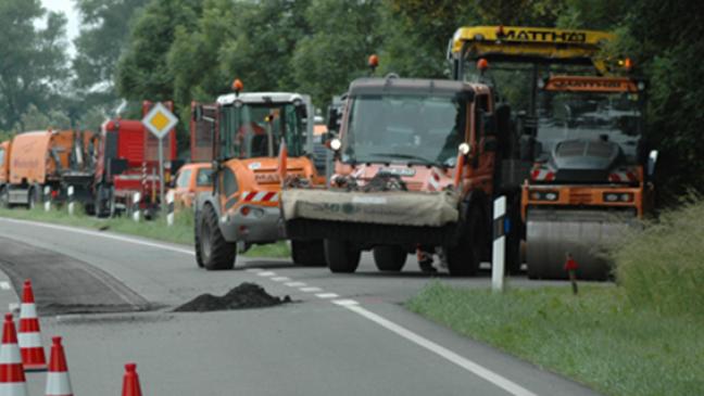 Neuer Asphalt für die Landesstraße 17