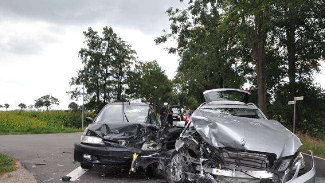 Beim Abbiegen Gegenverkehr übersehen