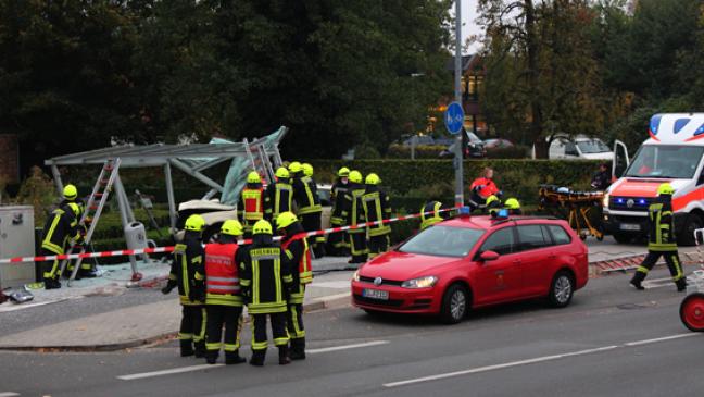 Taxi rast in Bushaltestelle