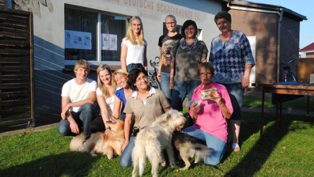 Hundefreunde spenden für Tierheim