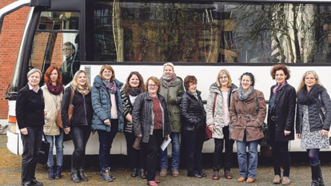 Job-Bus steuerte vier Firmen an