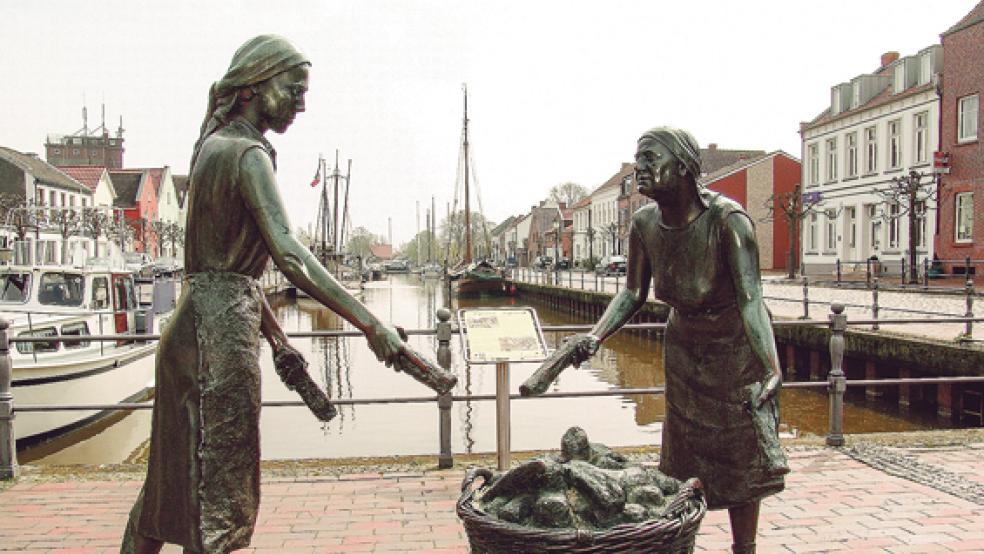 Am Weeneraner Hafen finden Einheimische und Touristen auch »QR-Codes«, die Wissenswertes über diesen Bereich verraten. © Foto: RZ-Archiv