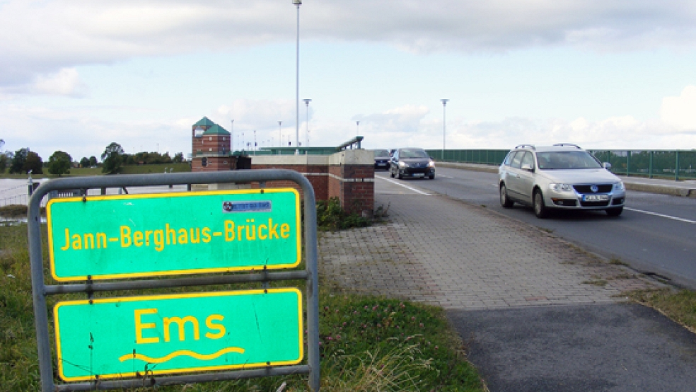 Auf der Jann-Berghaus-Brücke kommt es ab morgen zu Verkehrsbehinderungen. © Archivfoto: Szyska
