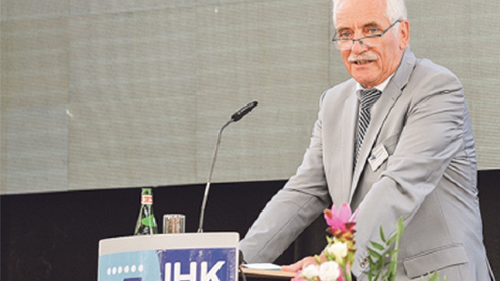 Immer für ein paar deutliche Worte gut: Der scheidende IHK-Präsident Wilhelm-Alfred Brüning aus Emden. © Foto: Hasseler