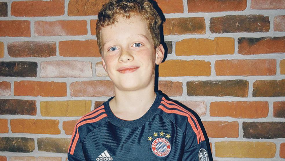 Jans Lieblingsverein ist der FC Bayern München. Vor allem Spieler Thomas Müller hat es ihm angetan. © Foto: Muising
