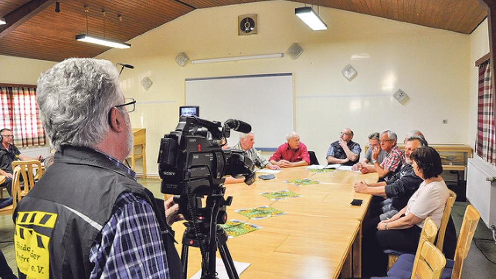 Die Rheiderländer Filmfreunde sollen einen Zuschuss für die Anschaffung einer neuen Leinwand erhalten. Der Schul- und Kulturausschuss hat sich dafür ausgesprochen  © Foto: RZ-Archiv