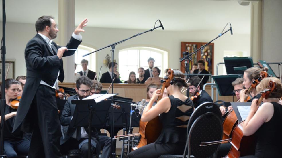 Seit Montag sind die Eintrittskarten für die Gezeitenkonzerte der Ostfriesischen Landschaft im freien Verkauf erhältlich. Schon jetzt sind die ersten der 32 Konzerte ausverkauft. Schon 900 Karten sind für Bunderhee weg.  © Foto: RZ-Archiv