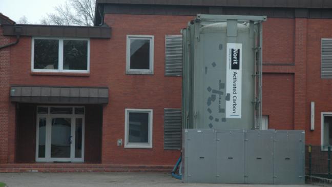 Neue Aktivkohle  für 40.000 Euro