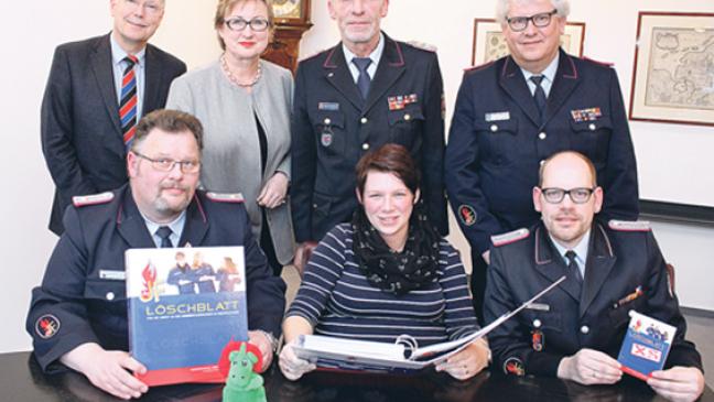 Es gibt große »Löschblätter« für kleine Feuerwehrleute