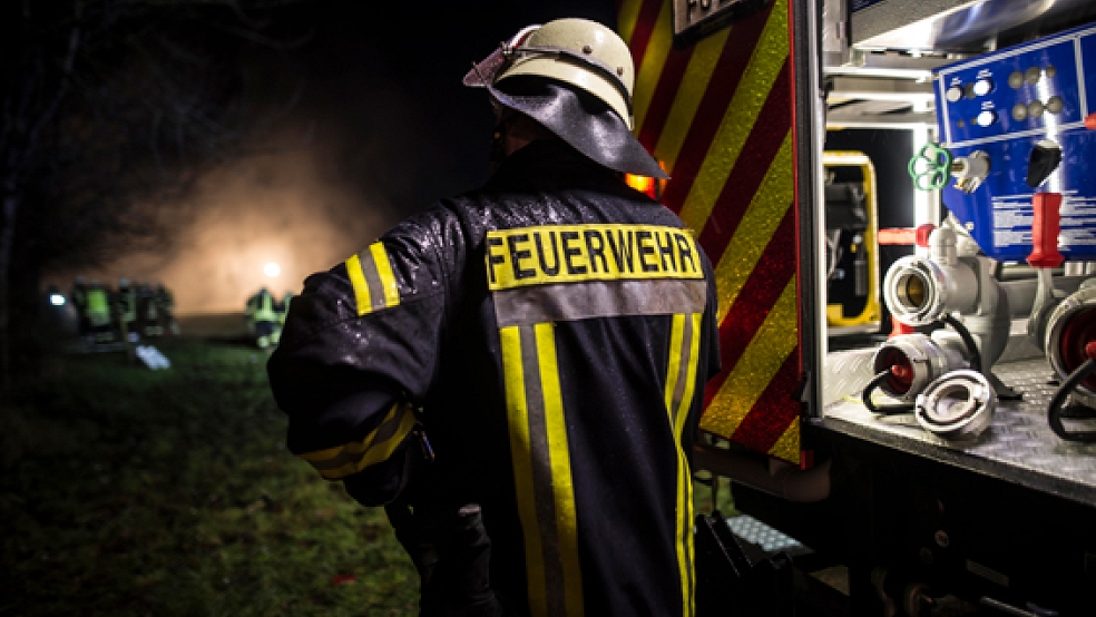 Nach einem Brand in einem Mehrfamilienhaus in Emden-Borssum geht die Polizei von einer vorsätzlichen Tat aus. © Symbolfoto: Klemmer
