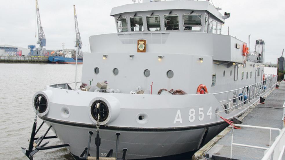 Die »Hydra« an ihrem Anlegeplatz im Hafen von Delfzijl. Von hier aus bricht das US-Team immer wieder mit dem Spezialschiff Richtung Dollart auf. © Foto: Hanken