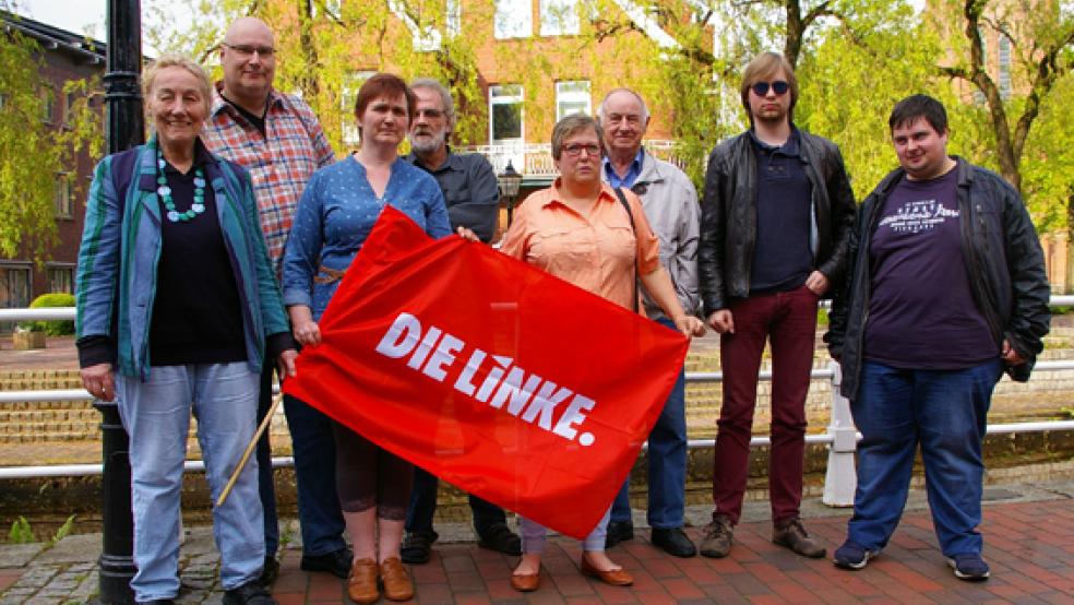 Bettina Kubiak aus Diele (Dritte von links) mit Mitgliedern der beiden Kreisverbände der Partei »Die Linke«. © Foto: privat