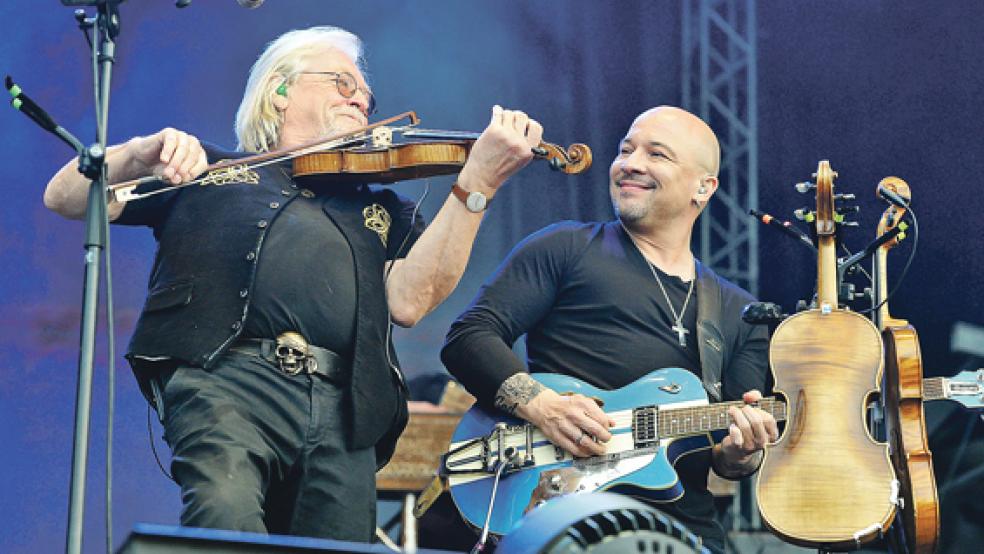 »Santiano« interpretiert Seemannslieder quer durch alle Musikgenres.  © Foto: Friedrichs