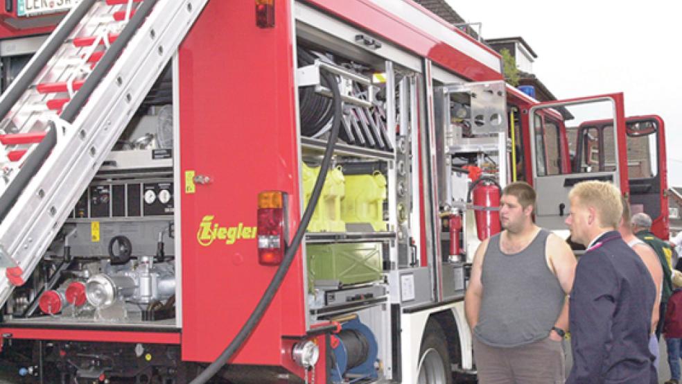 Beeindruckende Technik: Auch die Feuerwehren in Weener verfügen über hochgerüstete Fahrzeuge. Ihr Stückpreis bei Neuanschaffung liegt mittlerweile bei deutlich über 260.000 Euro. © Archivfoto: Hoegen