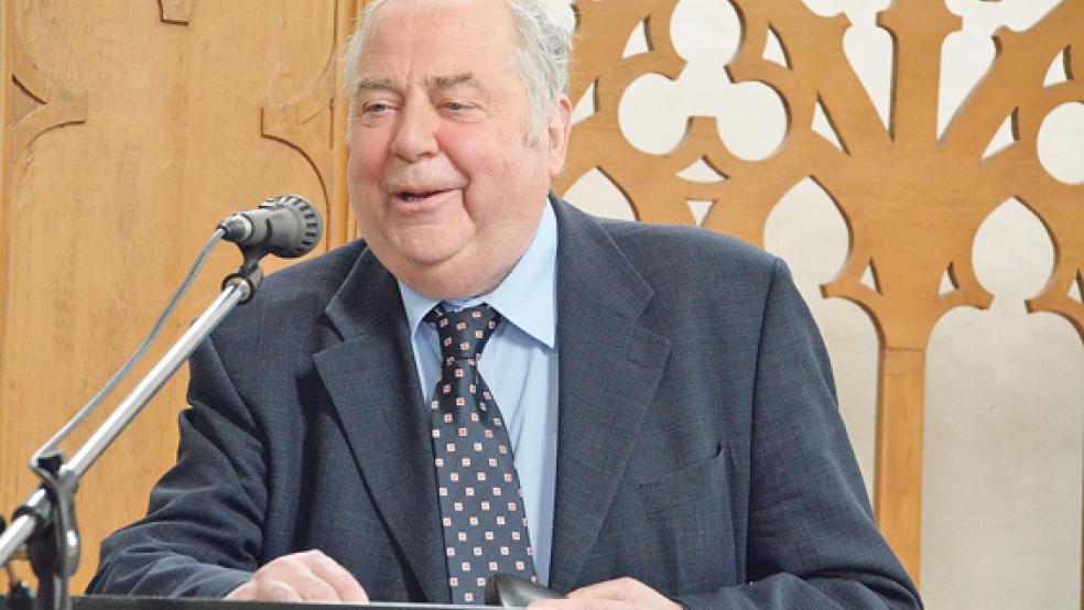 Menso Folkerts referierte über David Fabricius und den Stellenwert seiner wissenschaftlichen Arbeit. Cornelia Lüdecke widmete sich dessen Wetterbeobachtungen.  © Fotos: Former