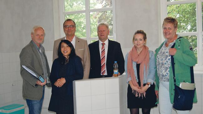 Schule bald auch eine Krippe