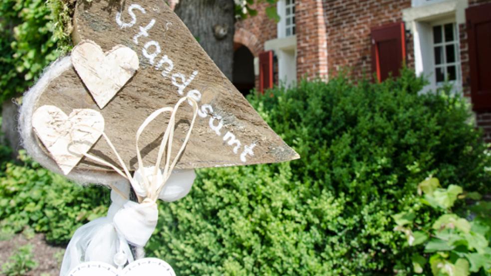 Der 7. Juli ist ein beliebtes Datum im Rheiderland: Sieben Paare geben sich heute ihr »Ja«. © Foto: RZ-Archiv