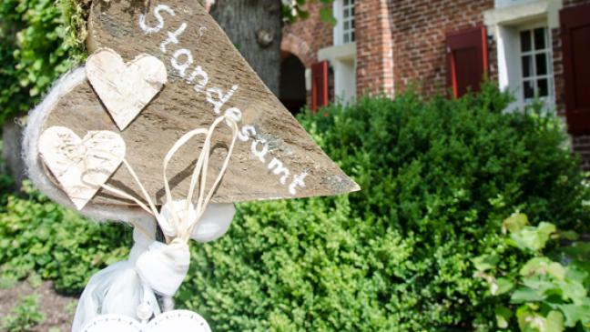 Sieben Paare geben sich heute ihr »Ja«