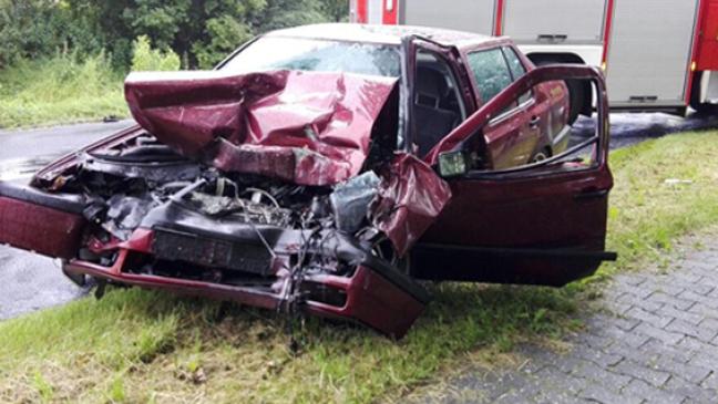 Unfall nach Überholmanöver