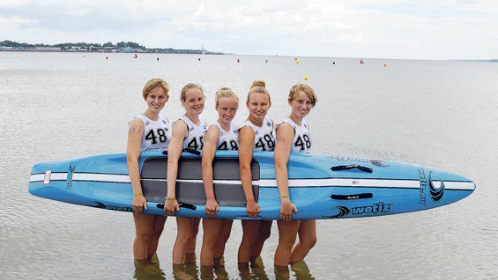 Weeners Team in Eckernförde: (v. l.) Alena Modder, Ineke Loesing, Lisa Buntjer, Lena Buntjer und Louisa Modder. © Foto: privat