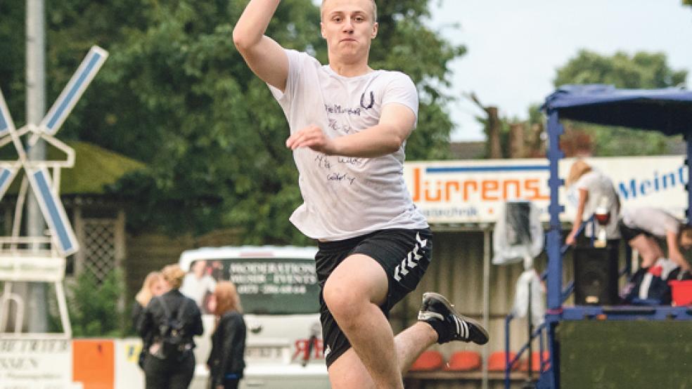 Hoch hinaus ging es für Wolfgang Saathoff in den vergangenen Jahren beim »Spiel ohne Grenzen«. Mit seinem Team »Bakker und die Popopiraten« hat er zuletzt zweimal in Folge gewonnen. © Foto: Mentrup