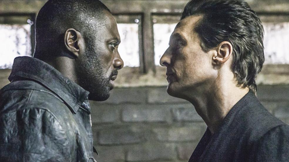 Schwarz versus Weiß: Revolvermann Roland Deschain (Idris Elba) und sein Gegenspieler Walter O’Dim alias der Mann in Schwarz (Matthew McConaughey). © Foto: Sony Pictures