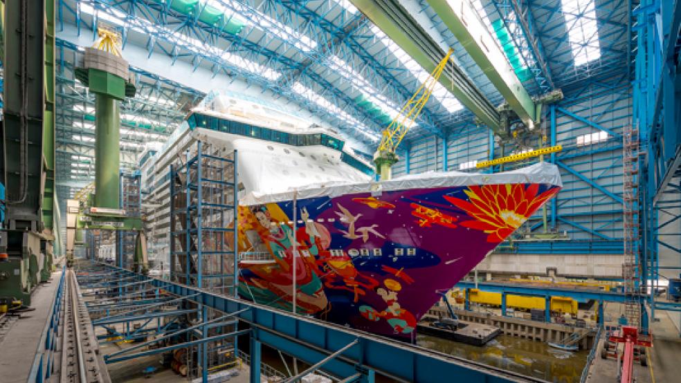 Die »World Dream« soll Mitte September durch die Ems in die Nordsee überführt werden. © Foto: Meyer Werft
