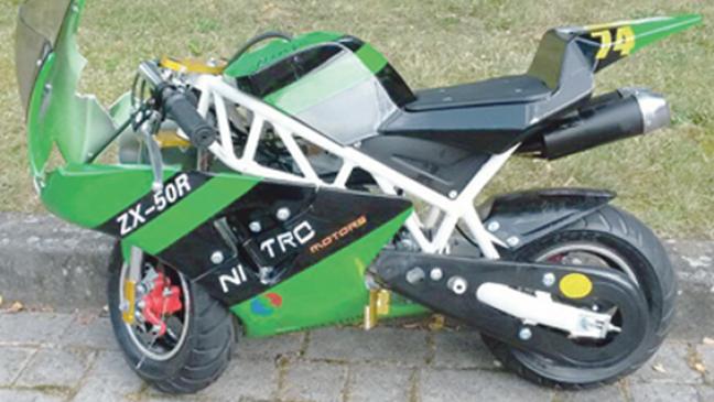 Flucht nach Unfall mit Mini-Motorrad